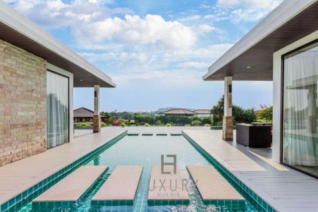 5 Bedroom Amazing Pool Villa In Resort Ts1 HHQ Exteriér fotografie
